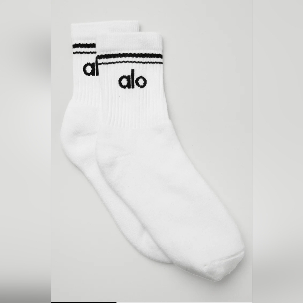 Alo Yoga Unisex Half-Crew Sock Athletic Core: White/Black Medium $34
